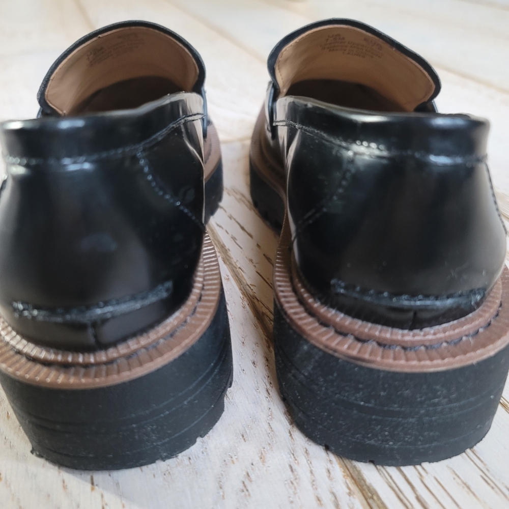 Sam Edelman Laurs Black Patent Platform Lug Sole Loafers 7.5 Gold Buckle - Picture 6 of 14